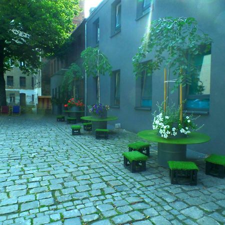 Hart Hostel & Art Gallery Wrocław Buitenkant foto